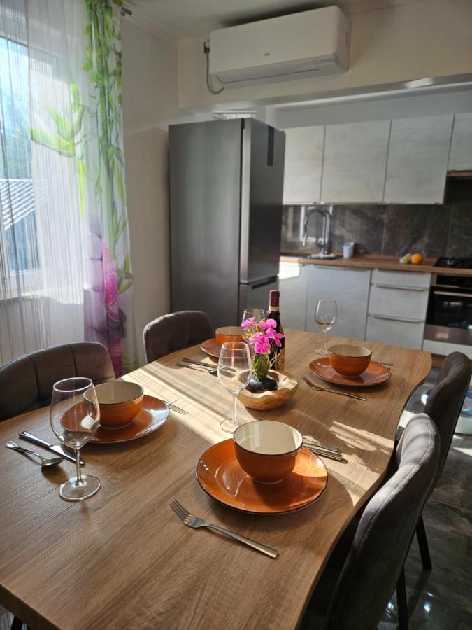 Apartmani Dado Cavle Екстер'єр фото